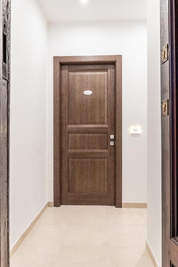 Hotel Le Stanze Dei Poeti E Del Vino La Spezia Exterior foto